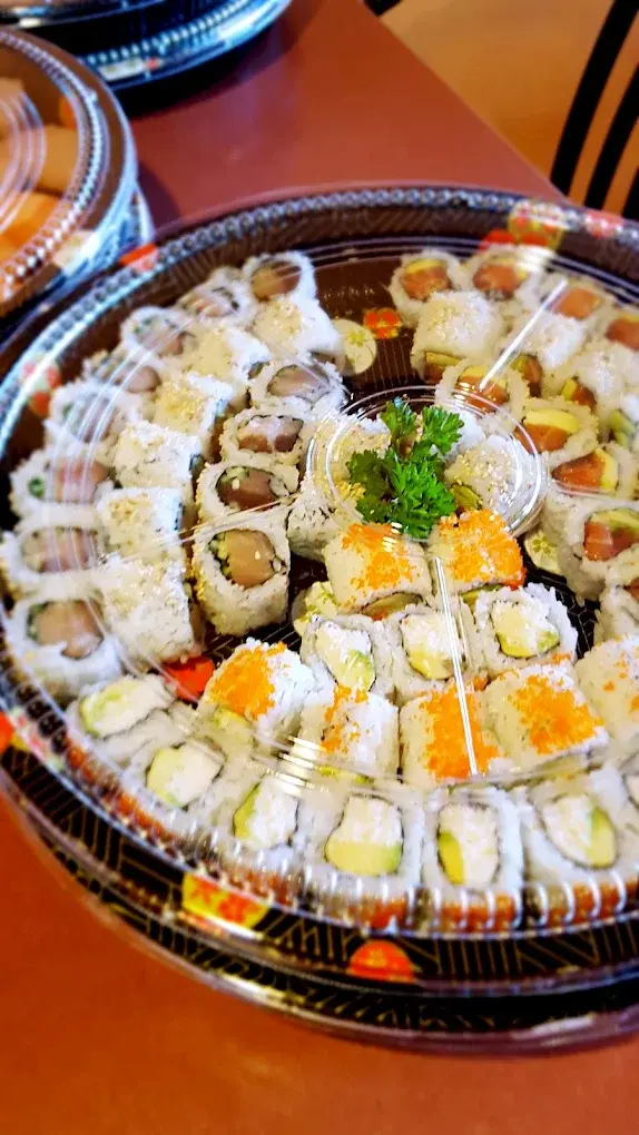 Fresh Japanese cuisine at Momoyama Sushi in Calgary, AB